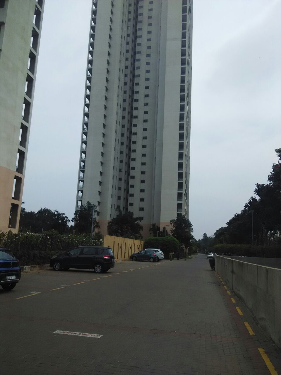 Tata Aquila Heights 